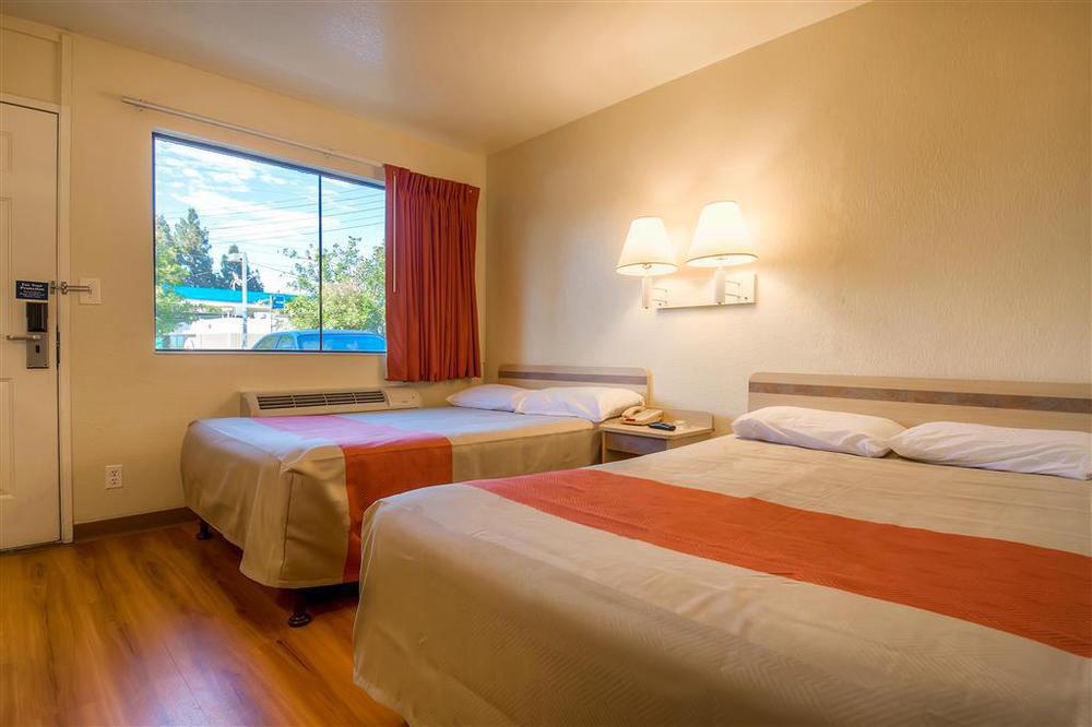 Motel 6-Rosemead, Ca - Los Angeles Bilik gambar