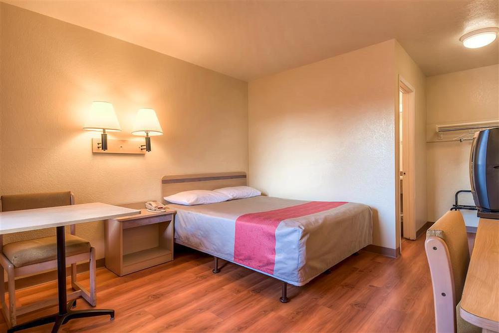 Motel 6-Rosemead, Ca - Los Angeles Bilik gambar