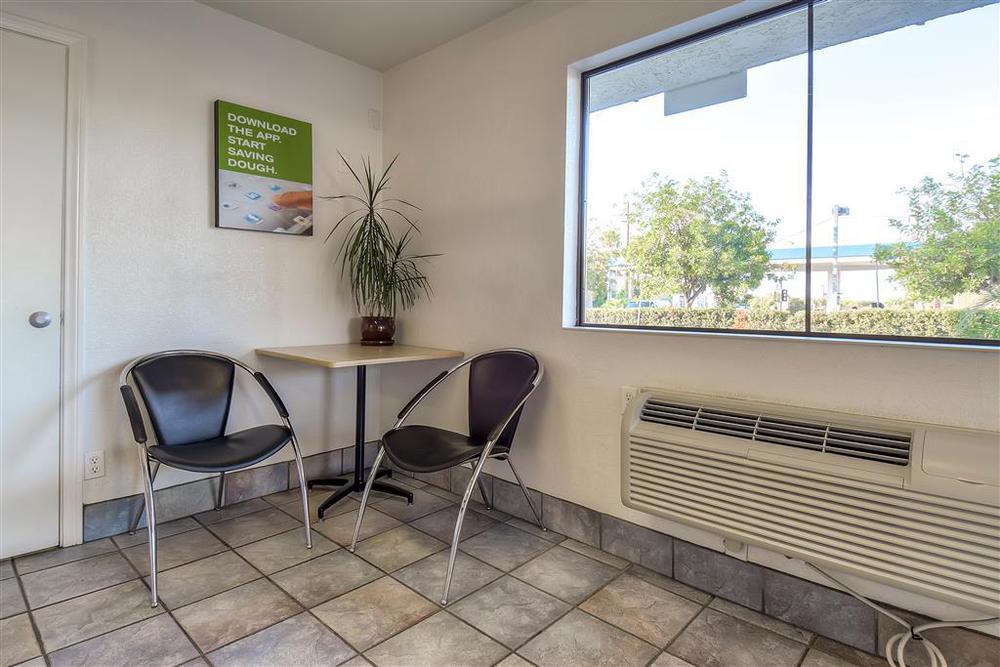 Motel 6-Rosemead, Ca - Los Angeles Dalaman gambar
